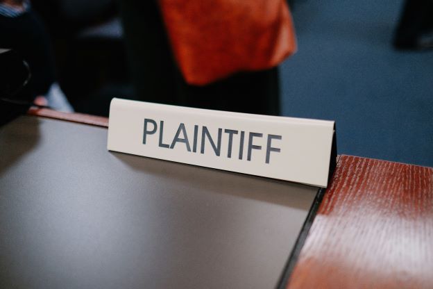 Plaintiff Sign