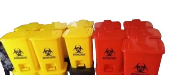 Red , Yellow,Black 30l Medical Pedal Bin